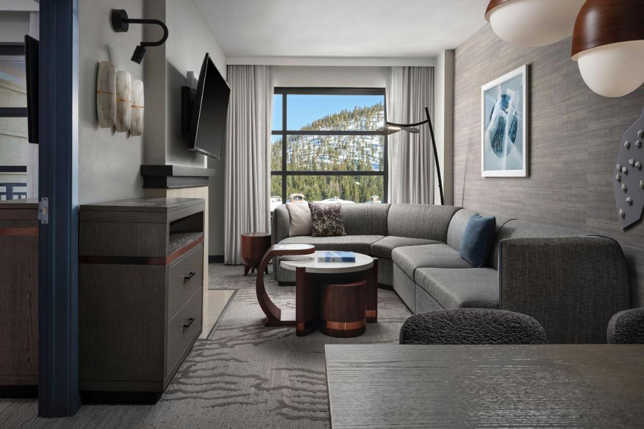 One Bedroom High Floor Suite,1385909816:JPEG